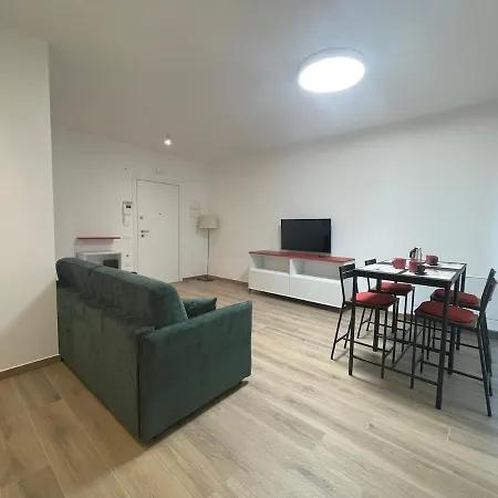 Flad House - Apartmán Bari