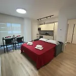 Apartment Flad House - Bari